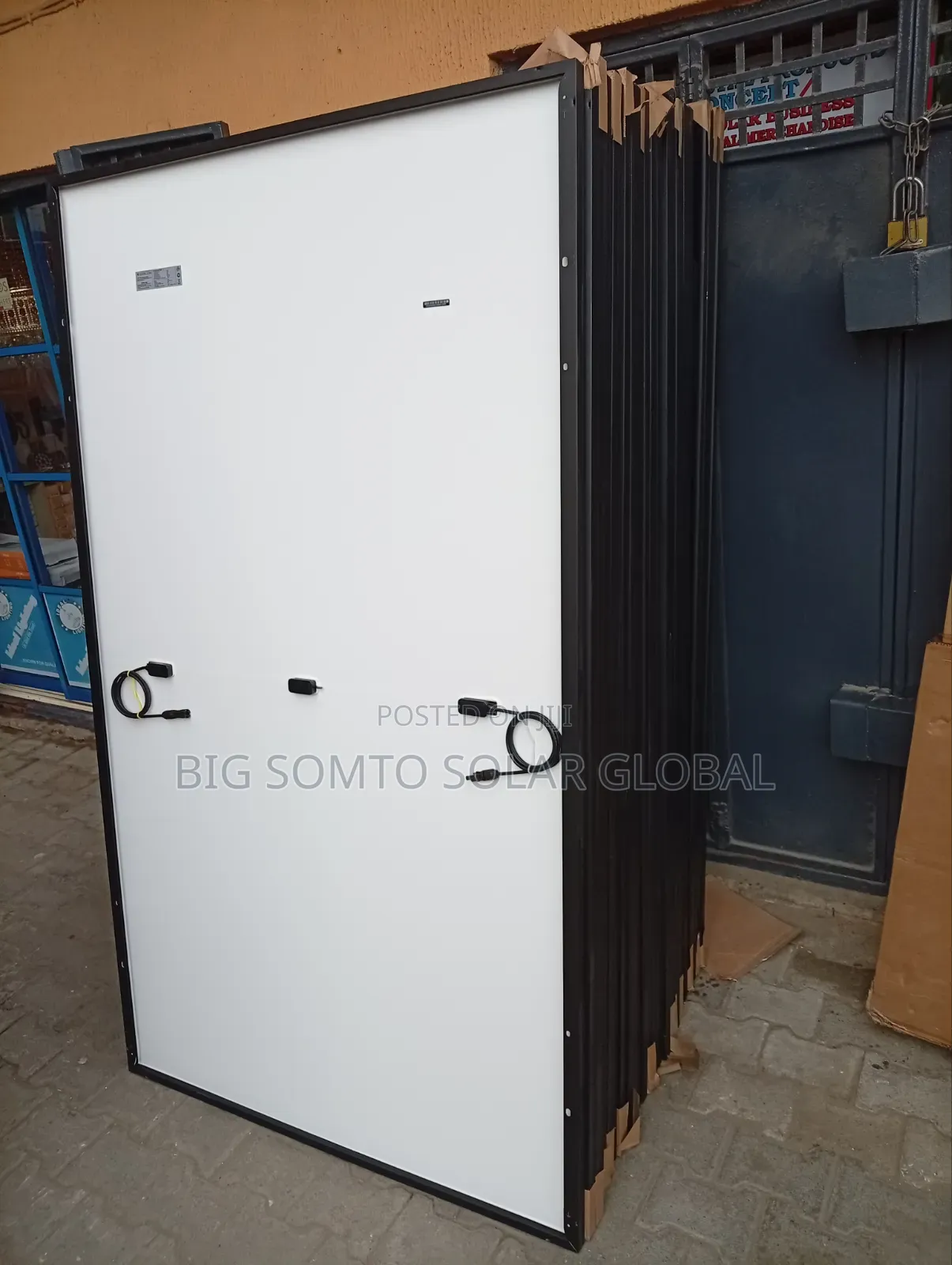 600watts Ja Solar Panel