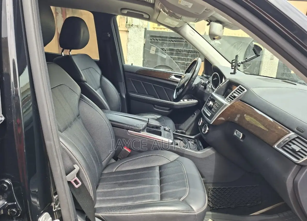 Mercedes-Benz GL-Class GL450 4MATIC 4dr SUV AWD (3.0L 6cyl Turbo 7A)