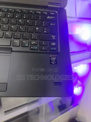 Laptop Dell Latitude E7450 8GB Intel Core i5 SSD 256GB