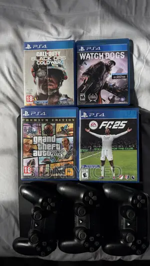 Ps4 Pro With 4 Games and 3 Pads