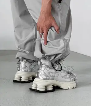 Quality Fashionable Sneakers! 