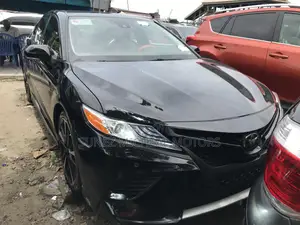 Toyota Camry XSE V6 FWD 2020 Black