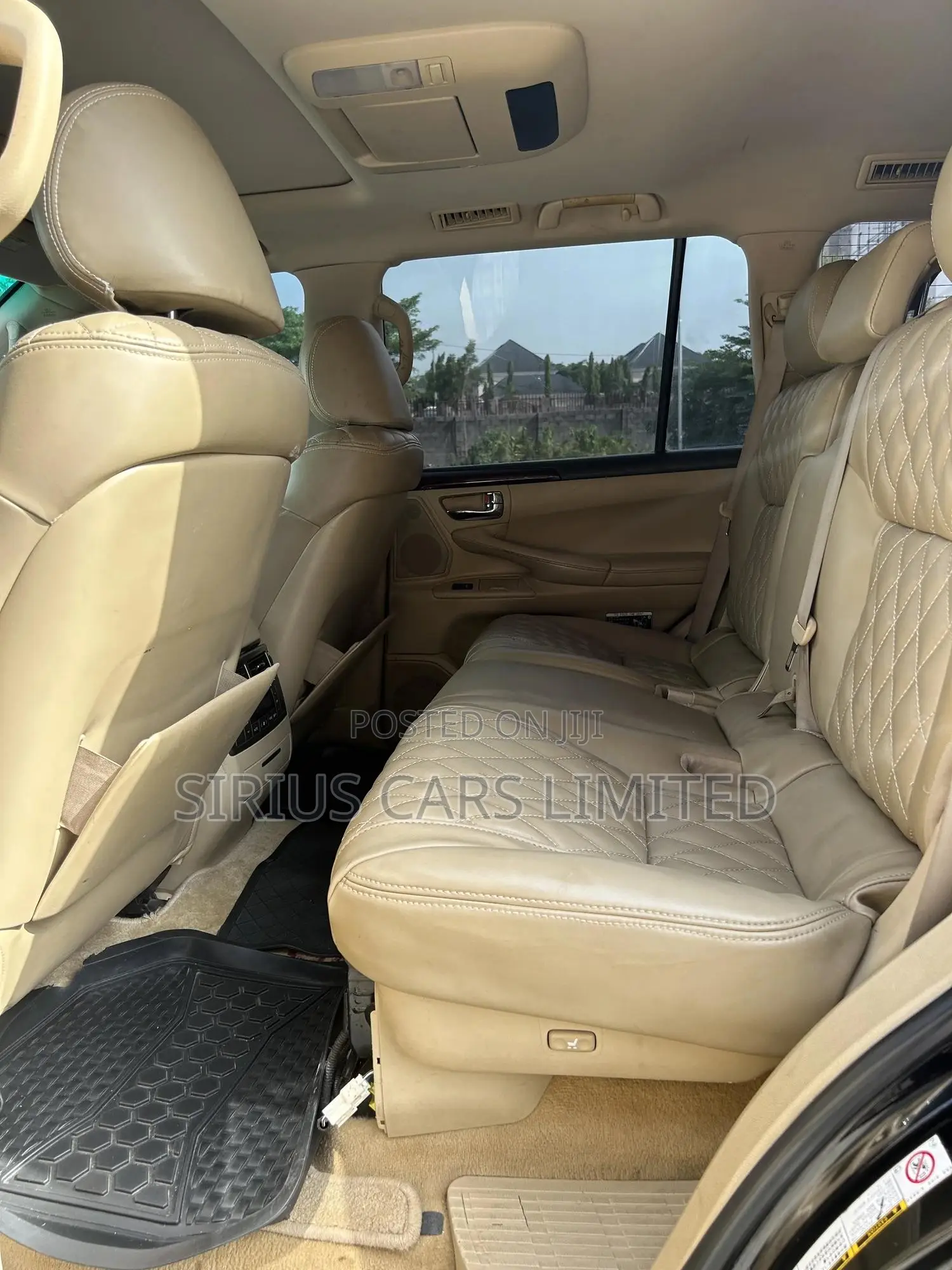Lexus LX 570 2011 Black