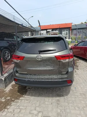 Toyota Highlander 2016 Green