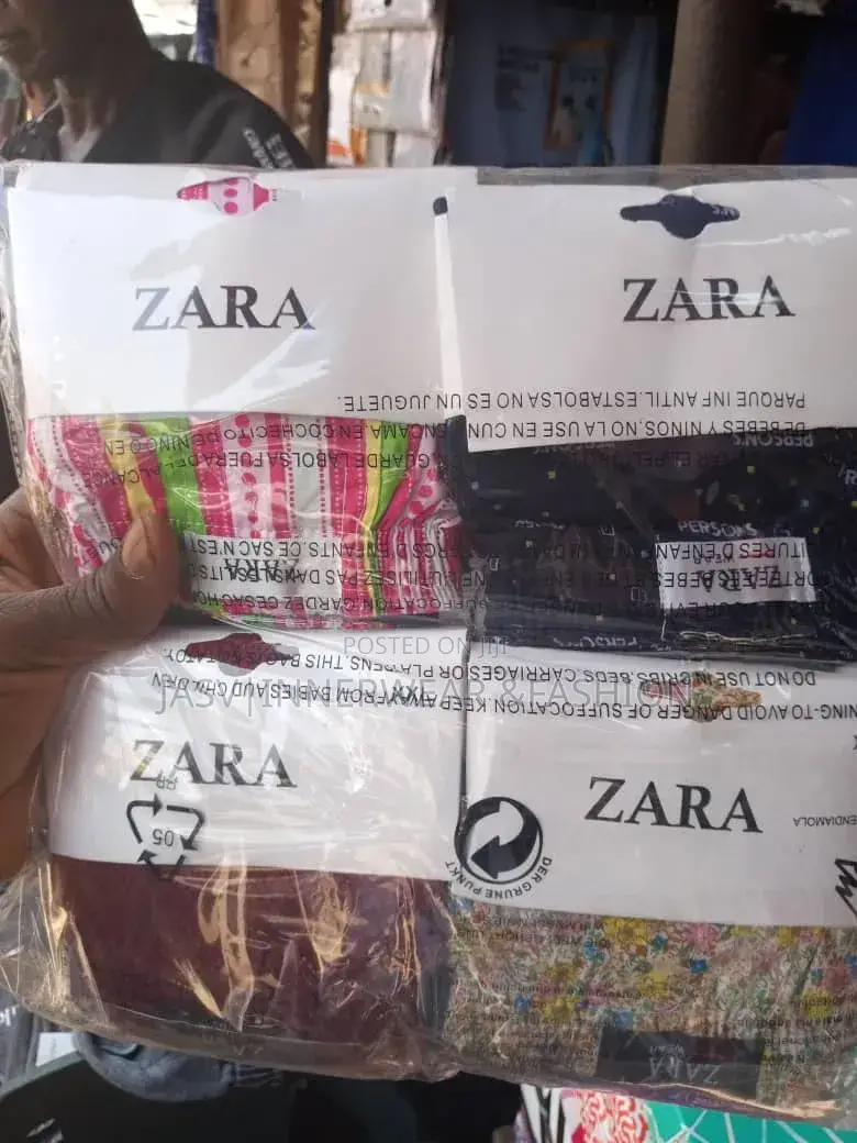 Zara Boxers