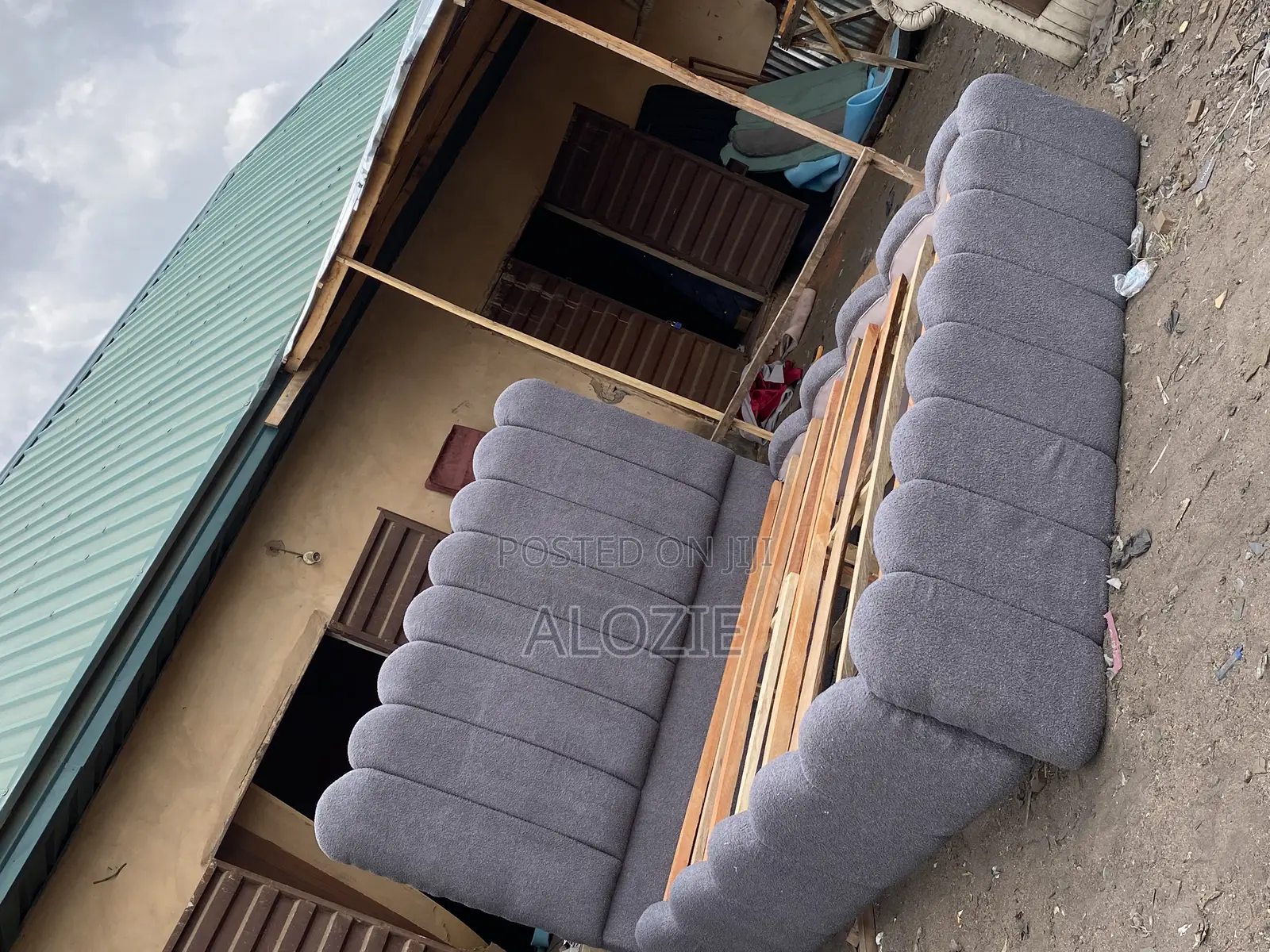 Quality and Luxury 6/6 Bedframe