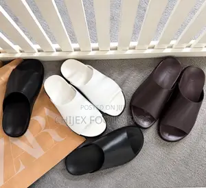 High Quality Zara Slides