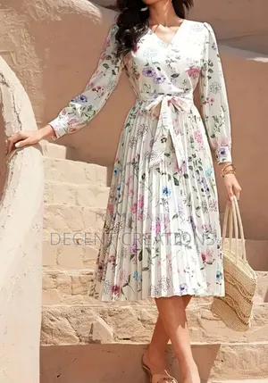 Mid - Year Promo: Beige Floral Dress. Size Xl
