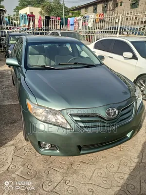 Toyota Camry 2011 Green