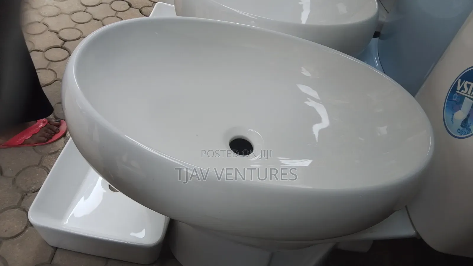 Egg Sharp Countertop Basin