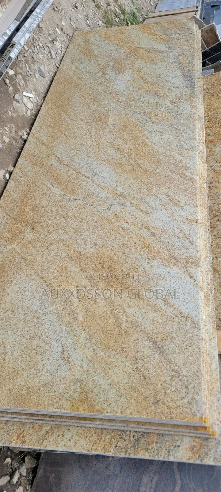 Gold Dunes Granite Slabs
