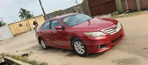 Toyota Camry XLE V6 4dr Sedan (3.5L 6cyl 6AM) 2009 Red