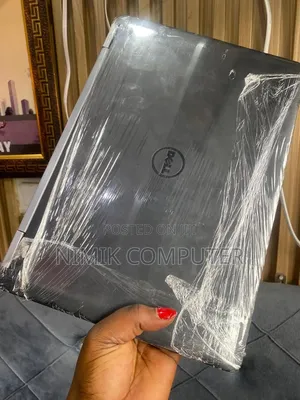 Laptop Dell Latitude E7270 8GB Intel Core i7 SSD 256GB
