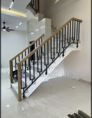 Metal/Wooden Staircase Rails