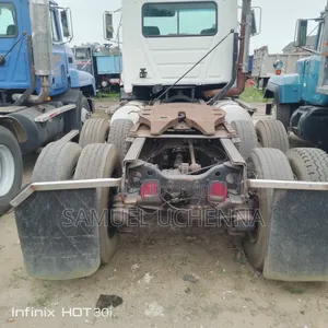 Tractor Head