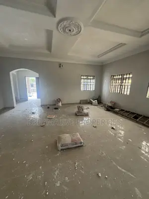 5bdrm Duplex in Mabglobal, Gwarinpa for rent