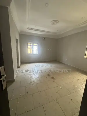 5bdrm Duplex in Mabglobal, Gwarinpa for rent