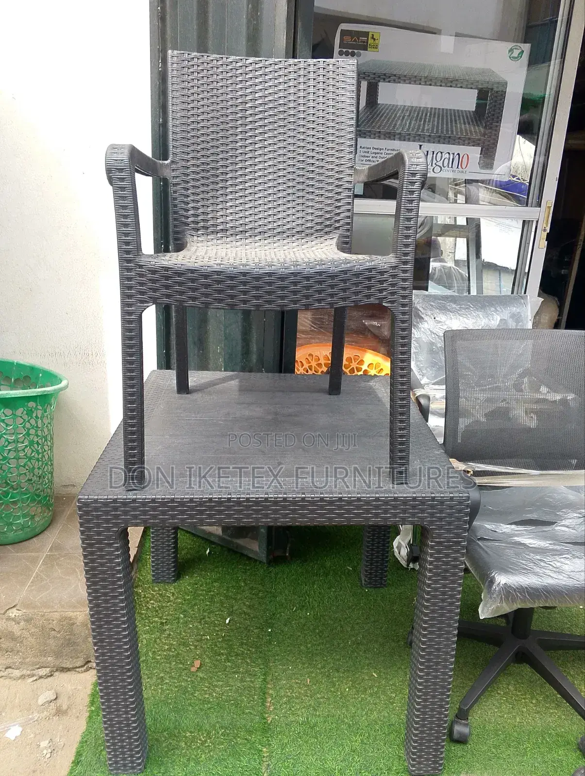 This Is Our Quality Horse Set 4 Chair One Table