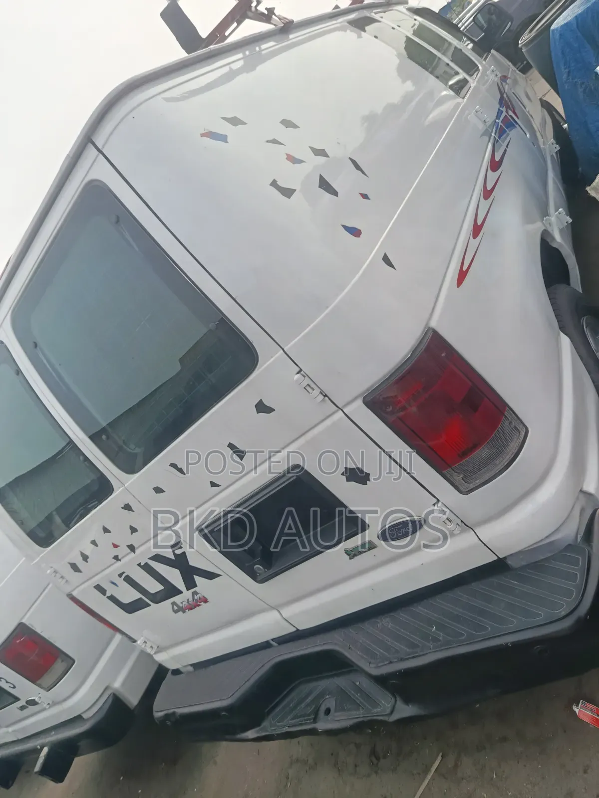 Ford E250 2013 White