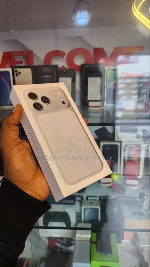 New Apple iPhone 17 Pro Max 512 GB Silver