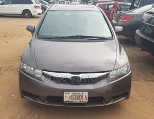 Honda Civic 2010 Gray