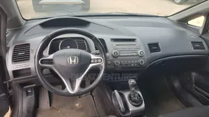 Honda Civic 2010 Gray