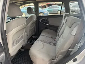 Toyota RAV4 2008 Silver
