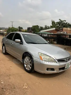 Honda Accord 2006 Silver