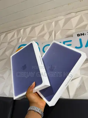 New Laptop Apple MacBook Neo 2026 8GB Apple M1 SSD 256GB