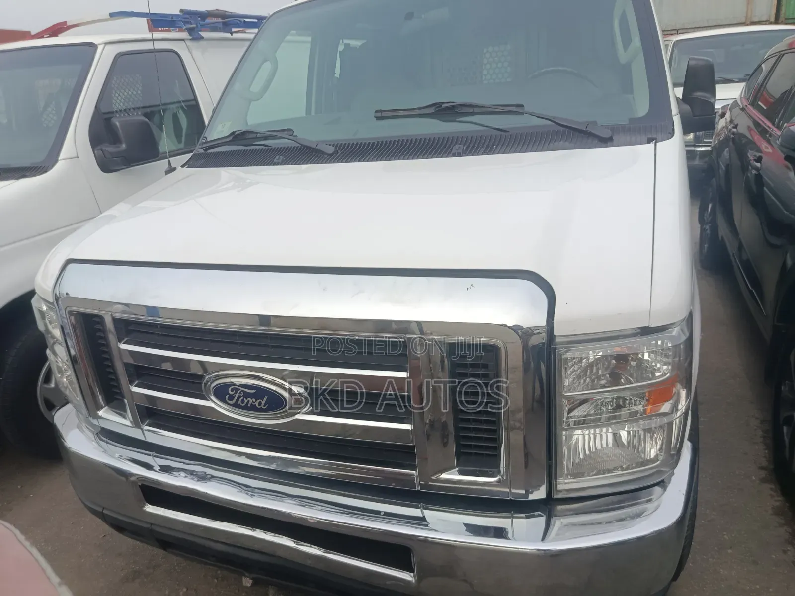 Ford E250 2014 White