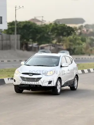 Hyundai Tucson 2015 Silver