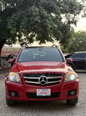 Mercedes-Benz GLK-Class 350 4MATIC 2010 Red
