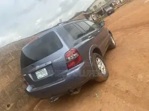 Toyota Highlander 2005 Blue