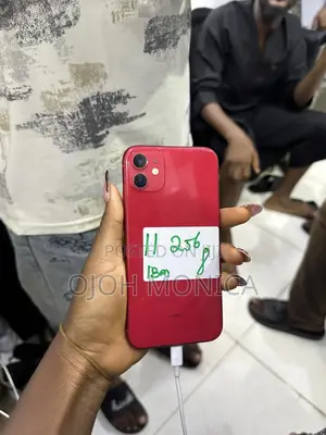 Apple iPhone 11 128 GB Red