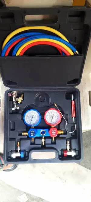 Manifold Gauge