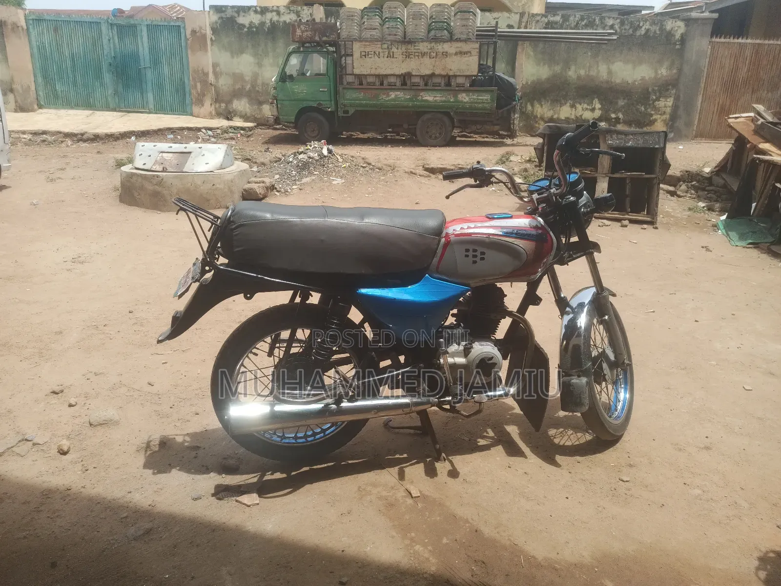 Bajaj Boxer 2023 Red