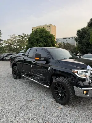 Toyota Tundra Double Cab 4x2 4.6L V8 2013 Black