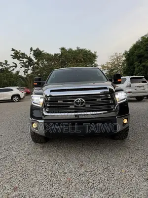 Toyota Tundra Double Cab 4x2 4.6L V8 2013 Black