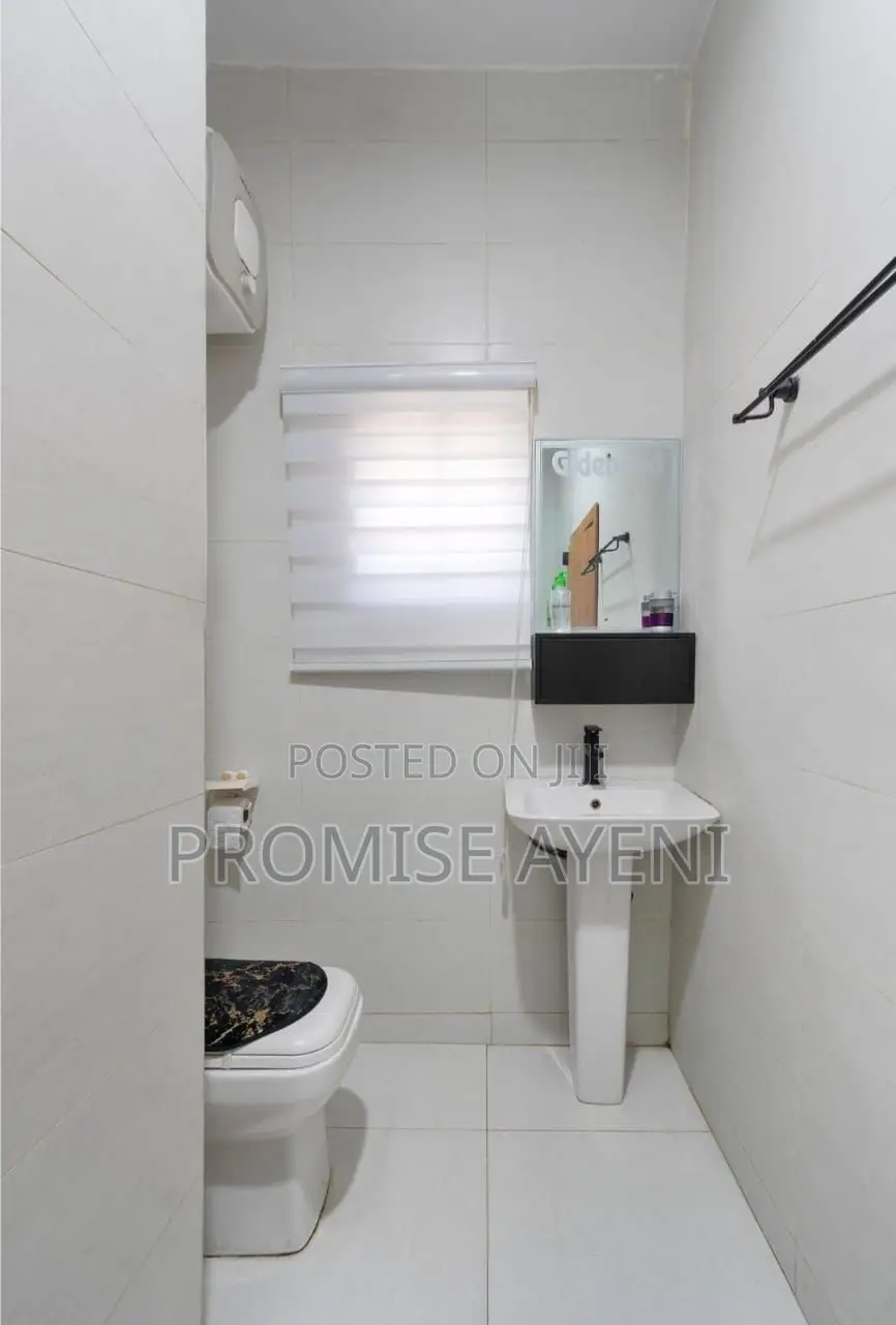 2 Bed Apartment