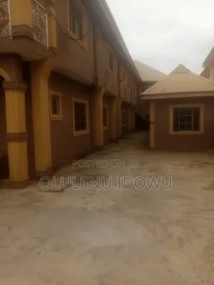 Furnished 3bdrm Block of Flats in Governors Road for sale