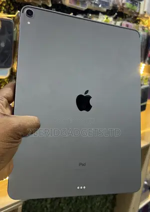 Apple iPad Pro 12.9 (2018) 64 GB Gray