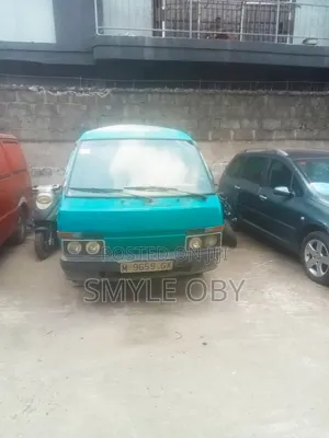 Nissan Vanette 1991 Green