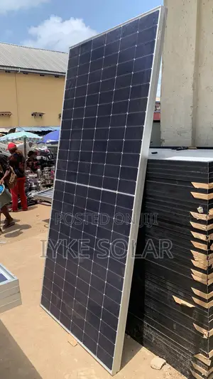 750watt Jinko Panel