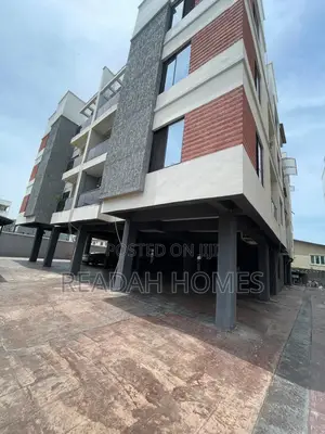 2bdrm Block of Flats in Ikate Lekki for rent