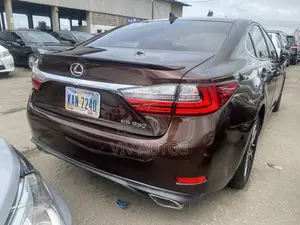Lexus ES 350 FWD 2016 Brown