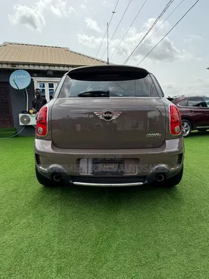 Mini Cooper S 2012 Brown