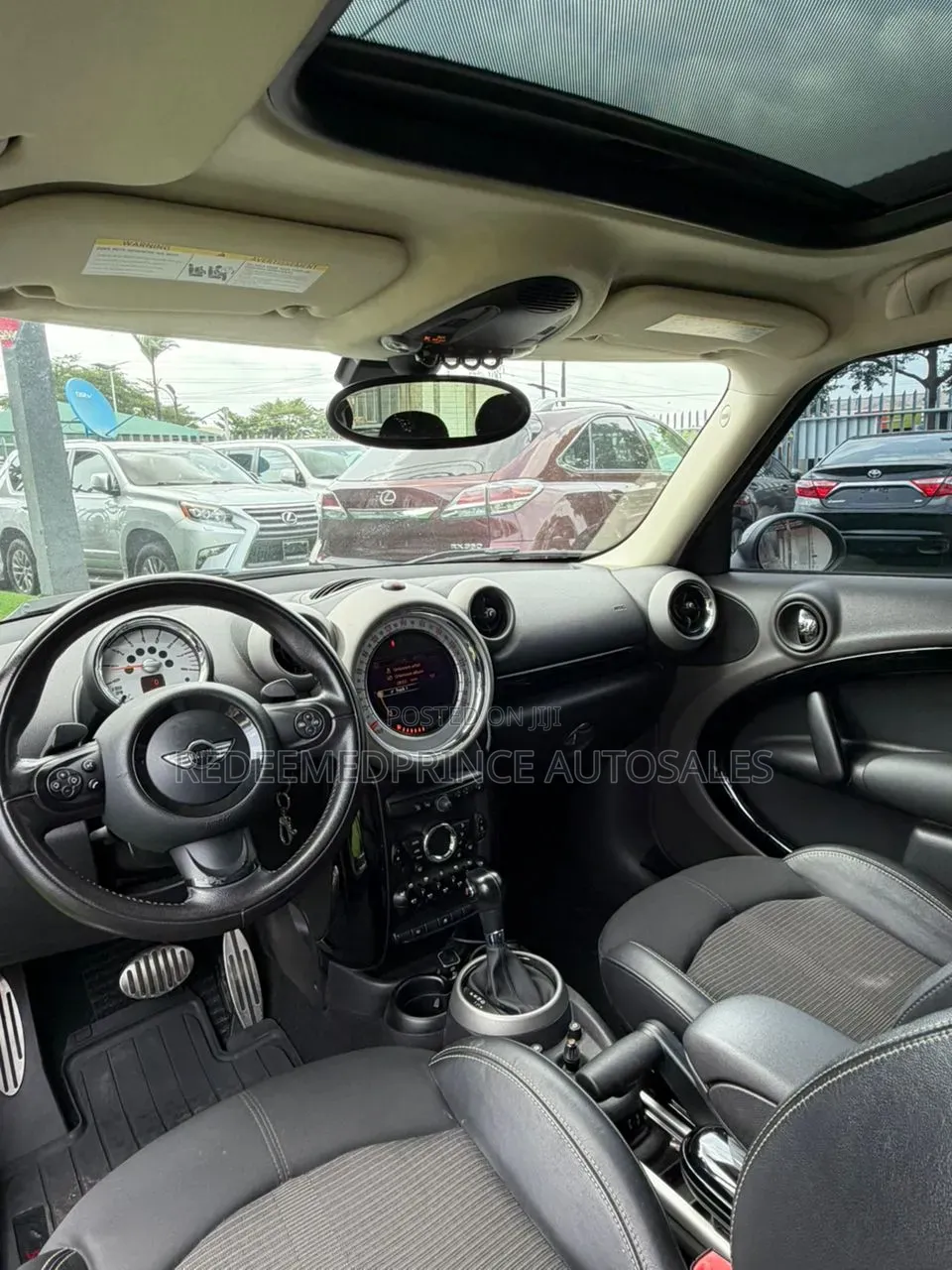 Mini Cooper S 2012 Brown