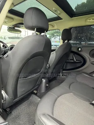 Mini Cooper S 2012 Brown