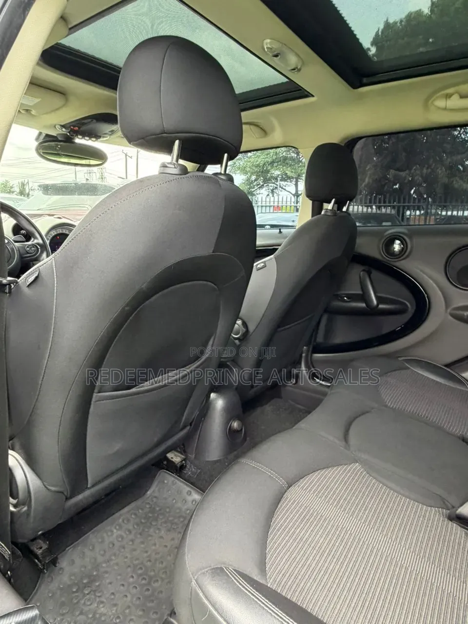Mini Cooper S 2012 Brown