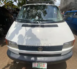 Volkswagen Transporter 1998 White